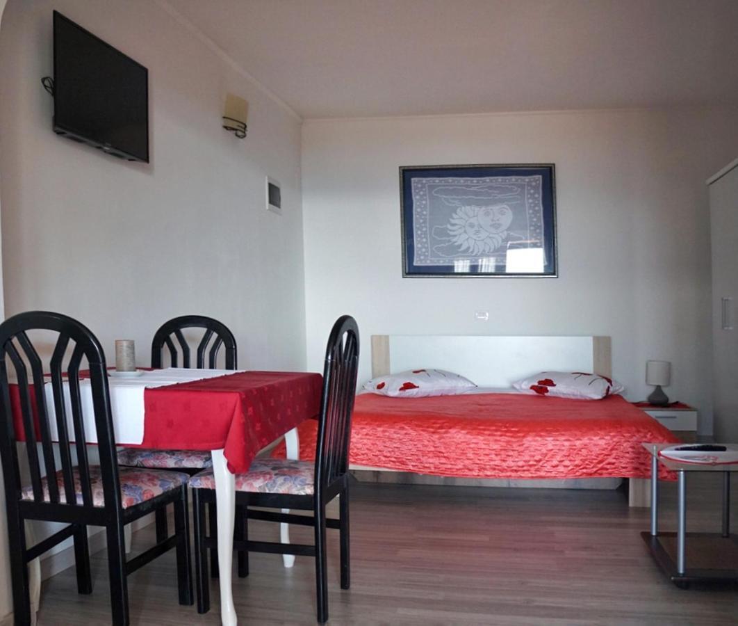 Apartmani Vesna Zambratija  Luaran gambar