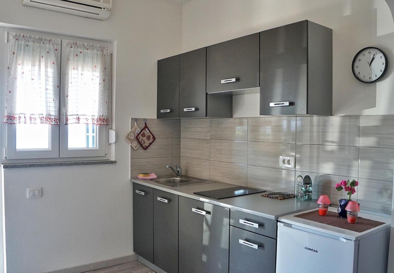 Apartmani Vesna Zambratija  Luaran gambar