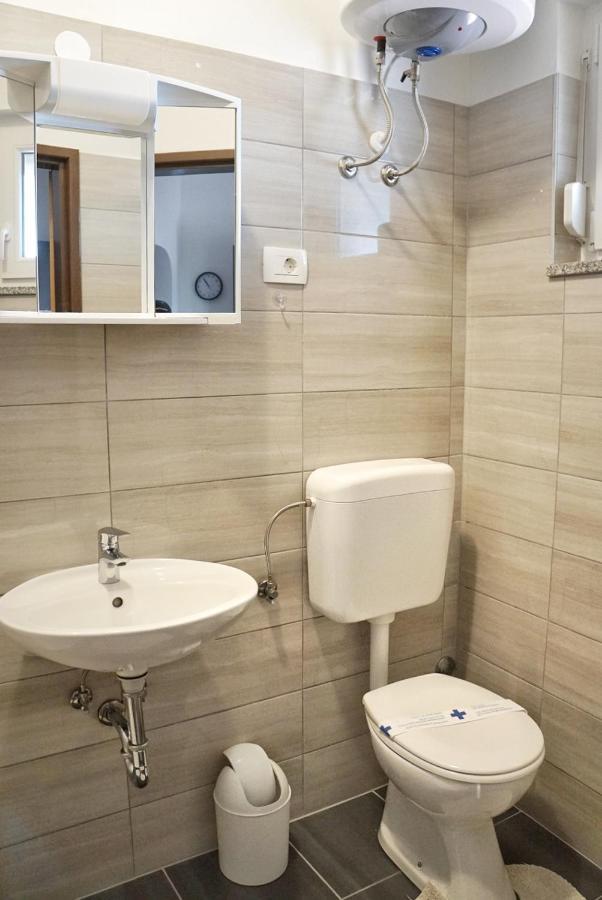 Apartmani Vesna Zambratija  Luaran gambar